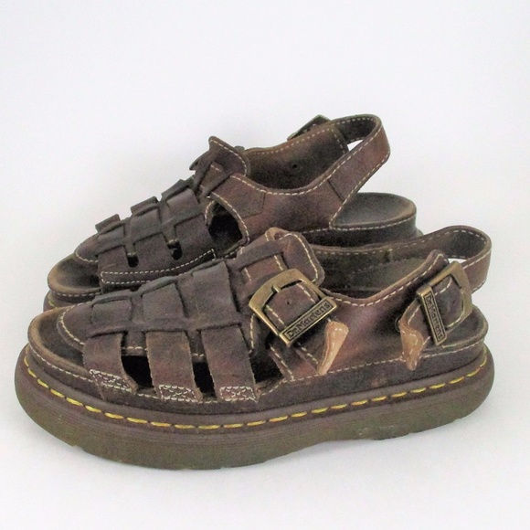 chunky fisherman sandals